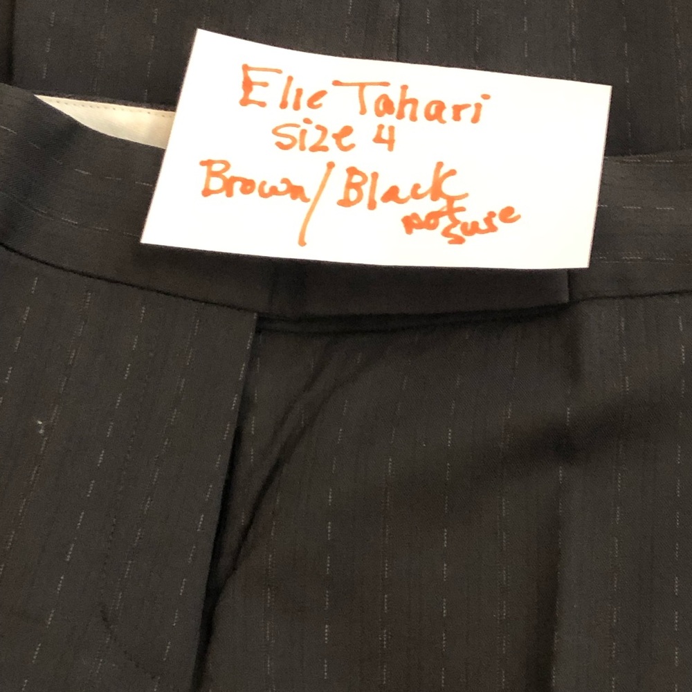 ElieTahari pantsuit-๐ผSize 4๐ผ๐ผ - Picture 3 of 15